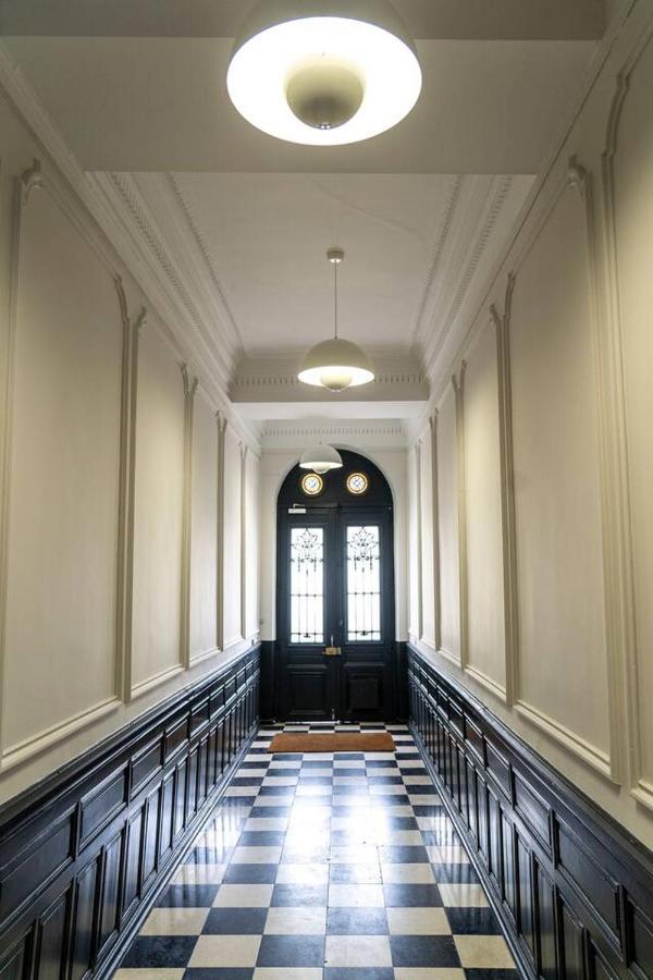 Haussmanien Apartment Анже Екстериор снимка